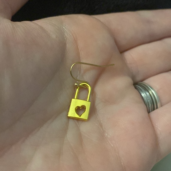 10 For $15.00 🚨 - Picture 4 of 4